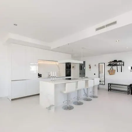 208 Atico Mirador Hills Apartment Estepona