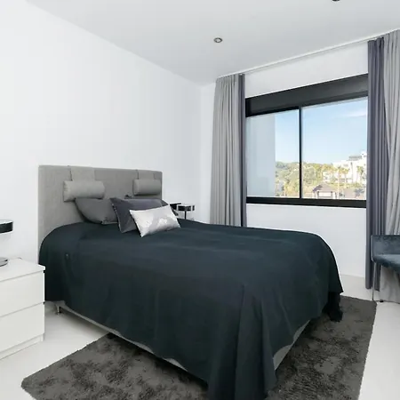 208 Atico Mirador Hills Estepona